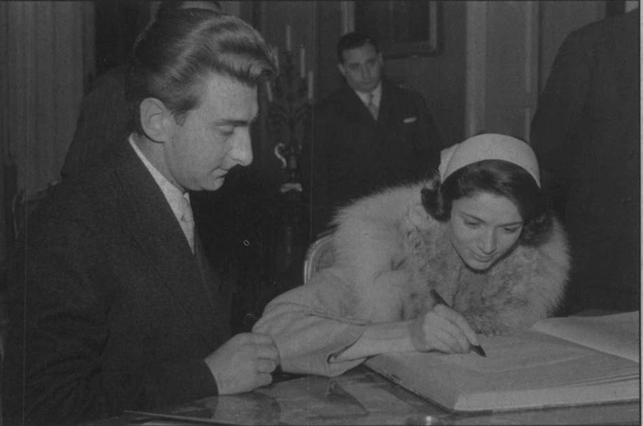 Il matrimonio con Umberto Marzotto nel 1954.